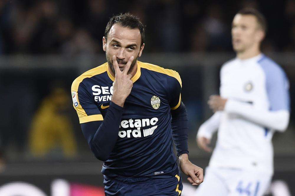 Pazzini difficile ma non impossibile. L'Hellas può contribuire al suo ingaggio