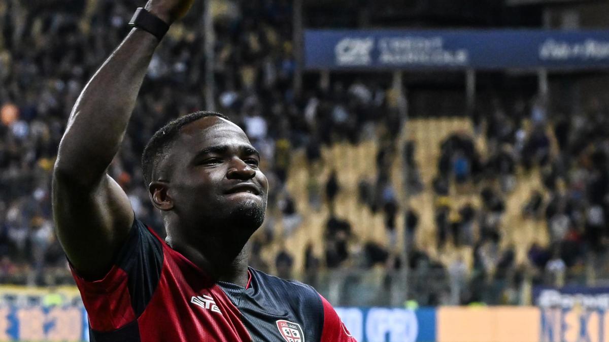 Le ultime su Luvumbo: il Parma ancora forte su di lui