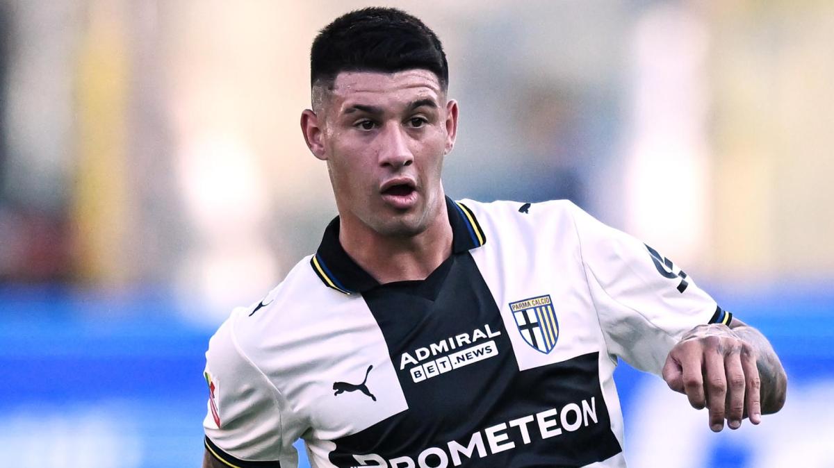Valenti il peggiore di Parma-Lazio secondo i quotidiani. Menzioni “speciali” per Benedyczak e Oristanio