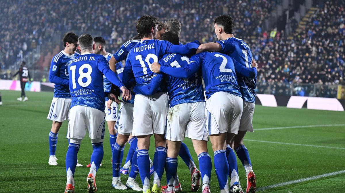 Serie A, dopo l'Inter anche il Como ne fa sei: Torino travolto e quinto posto conquistato