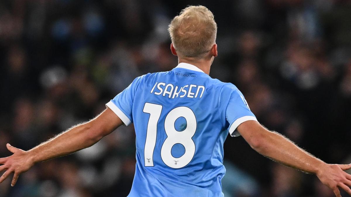 Lazio, guai per Isaksen: lesione all’adduttore. Salta il Parma