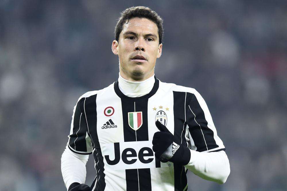 Hernanes resterà solo una suggestione: il brasiliano ha firmato con il San Paolo