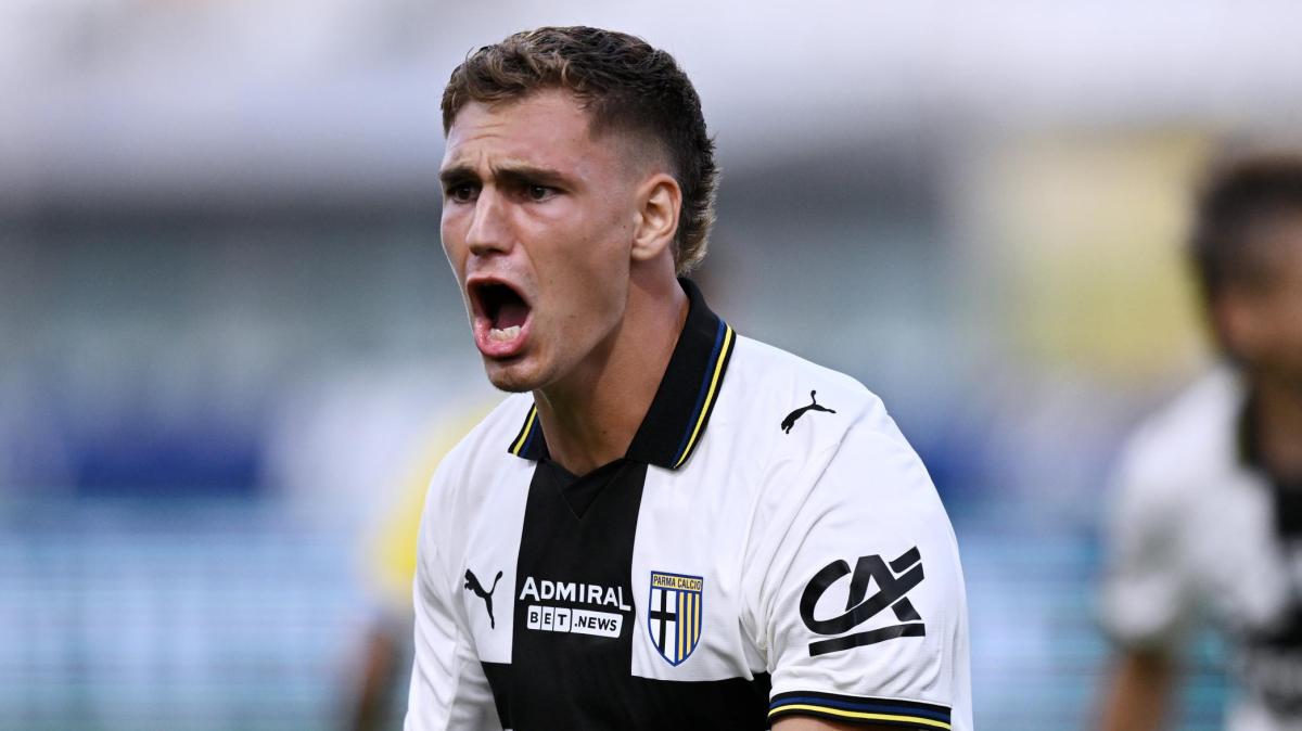 Pellegrino: "Mio padre mi ha fatto conoscere il calcio. Mia madre diceva che non mi piaceva!"