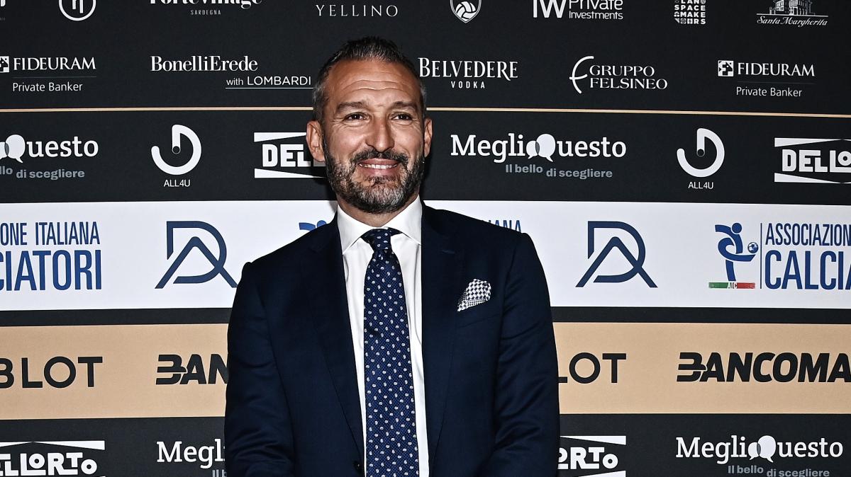Zambrotta: "Sarebbe strano vedere l'Italia fuori dal Mondiale. Non dimentichiamo l'Europeo del 2021"