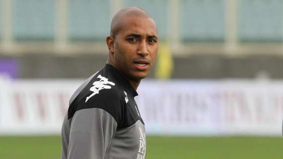 Ex - Reginaldo lascia la Reggina e resta in C: per lui avventura al Catania