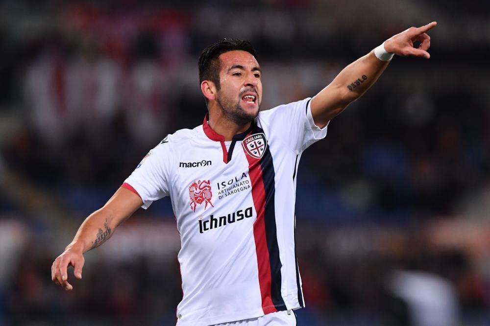 Mercato: Isla sempre più lontano dalla Serie A. È lotta Boca-Universidad