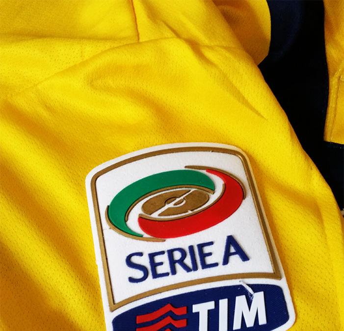 Serie A, oggi quattro gare in programma: si parte alle 12.30 con Genoa-Sassuolo, Parma in campo alle 15 contro il Napoli