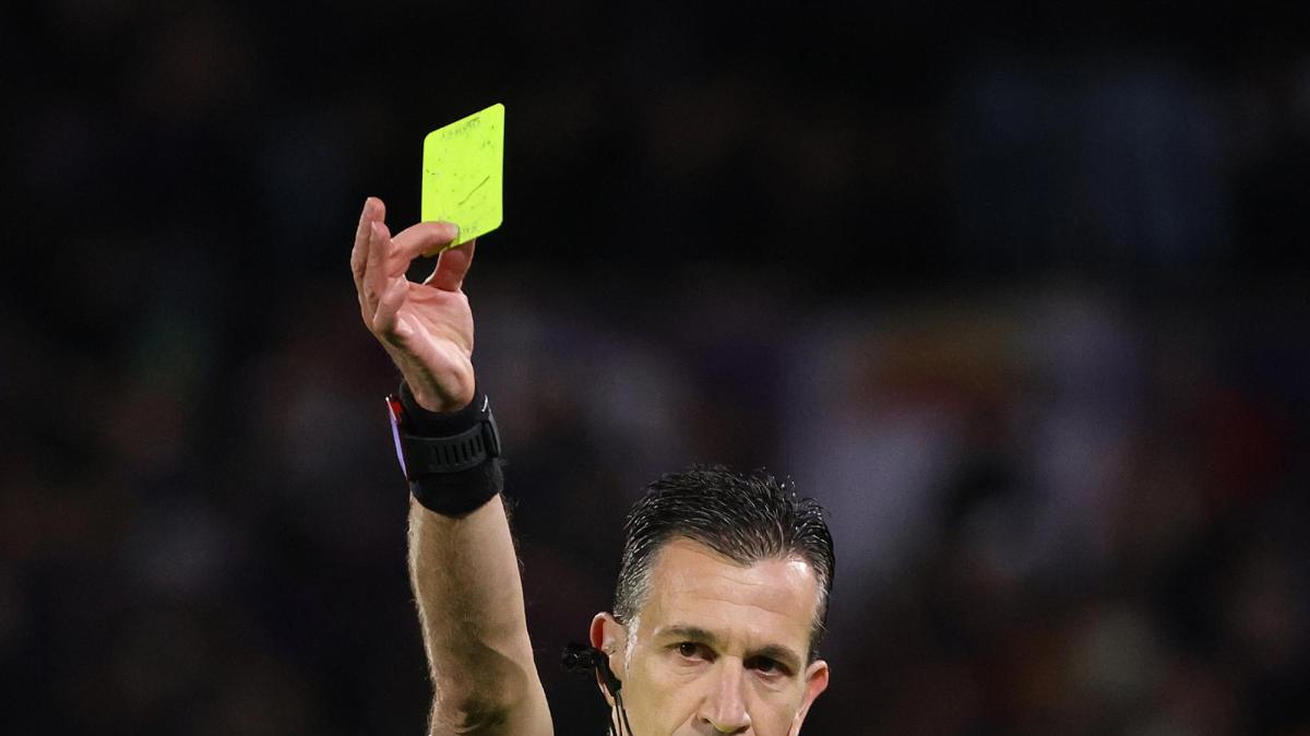 I precedenti con Doveri: tradizione negativa per il Parma. Due mesi fa la sconfitta con il Lecce