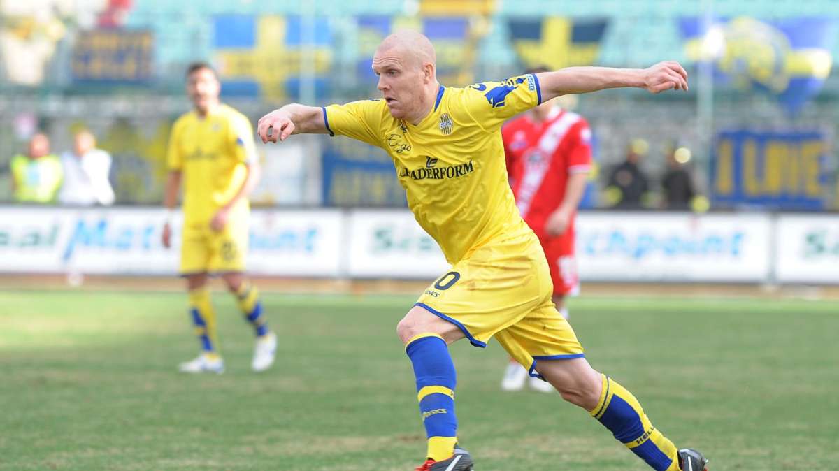 Hallfredsson libero subito con 400mila euro