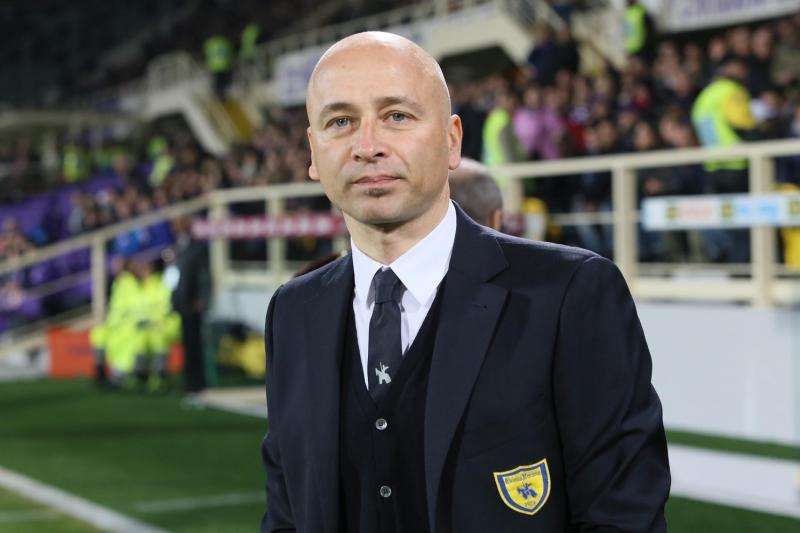 Anche l'ex Chievo Verona Corini per la panchina crociata