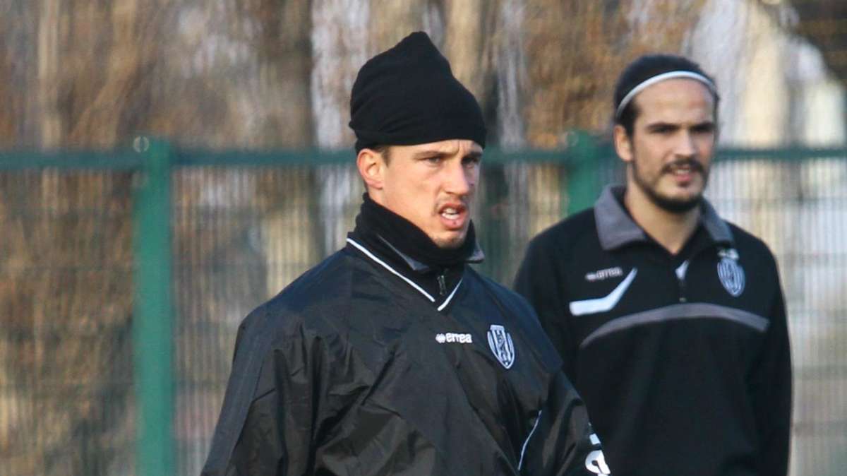 Liverani, nodo collaboratori: Coppola chiede la risoluzione al Lecce