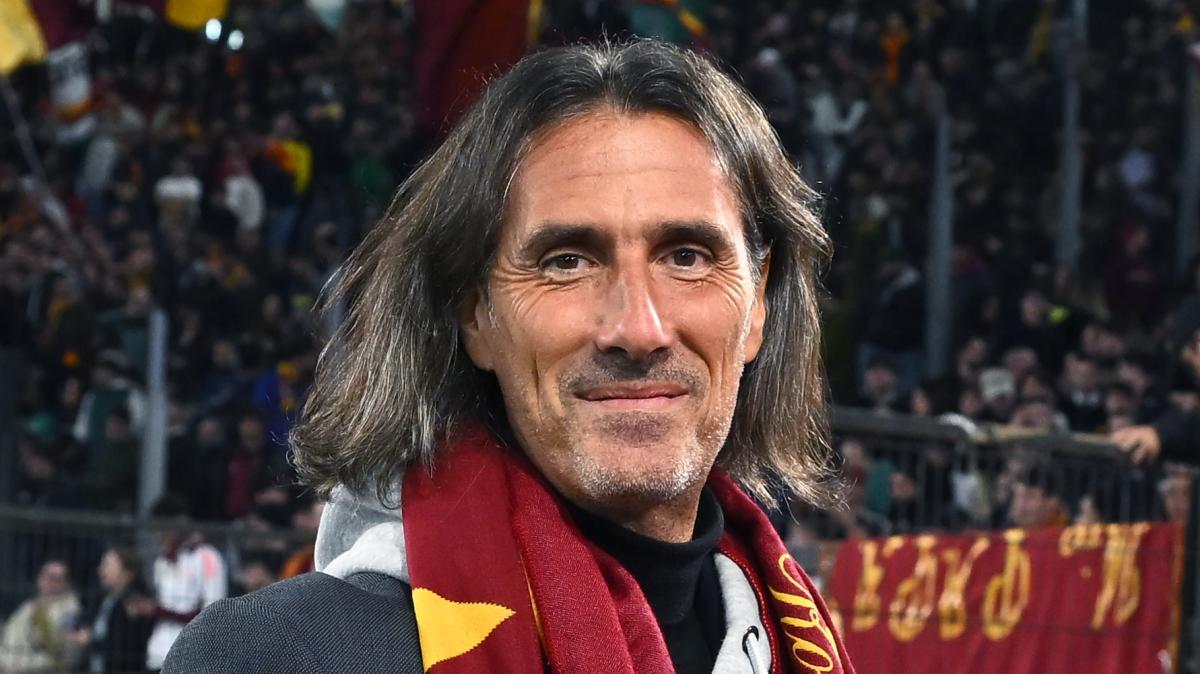 Roma-Parma, tra i doppi ex c'è Delvecchio: dieci anni in giallorosso e un solo gol in maglia crociata