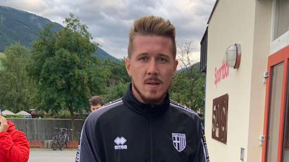 Kucka out