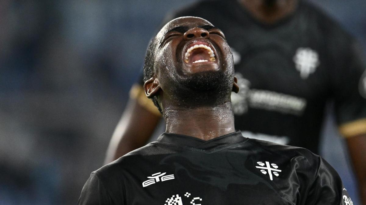 Luvumbo-Parma, dalla Sardegna arriva la fumata nera. L'angolano per ora rimane al Cagliari