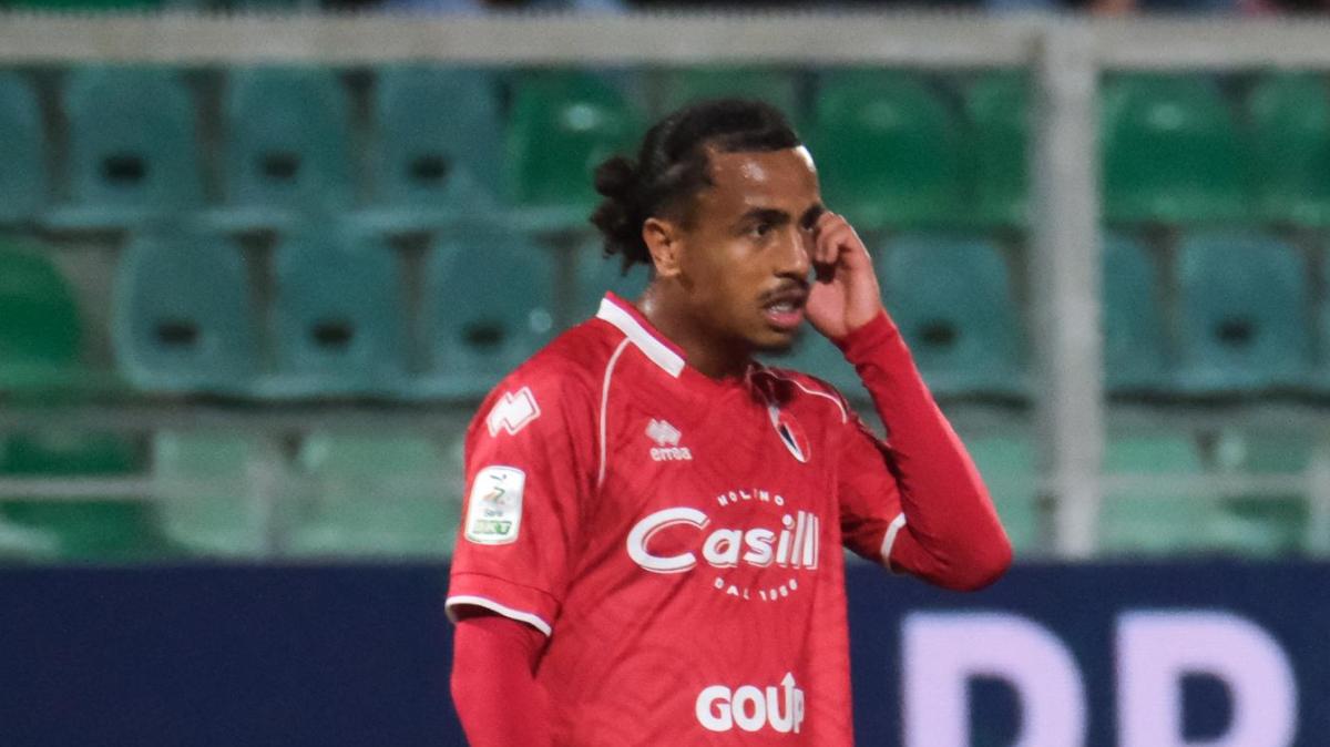 Il Parma cerca il vice Valeri: spunta il nome di Dorval del Bari