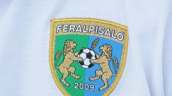 FeralpiSalò, presentata la maglia realizzata con Calciatori Brutti. Verrà utilizzata sabato