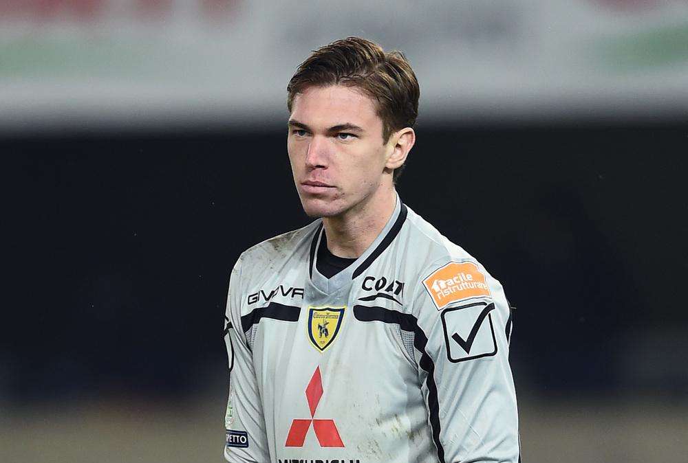 Sampdoria su Semper, ma il Chievo chiede 4 milioni. C'è anche il Parma