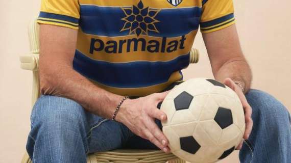 Presentata la "Parma Calcio 110 Retro Collection" ispirata alle divise storiche del Parma