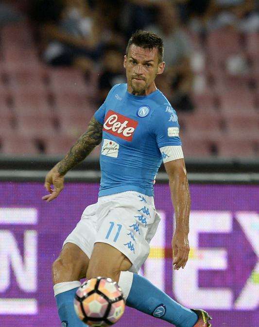Richiesta al Napoli per Christian Maggio per la corsia di destra