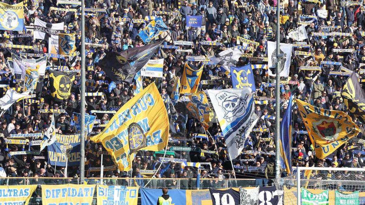 Oltre 20mila spettatori al Tardini per Parma-Fiorentina. In tribuna Balbo e Pellegrino senior