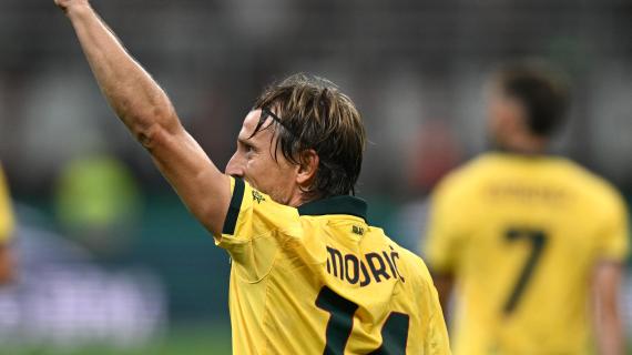 Serie A, oggi in programma ben cinque sfide: in serata il big match tra Milan e Napoli