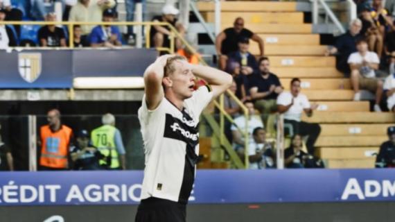 Parma-Lecce 0-1: enorme passo indietro, la prima vittoria del Lecce è al Tardini. Gli highlights del match