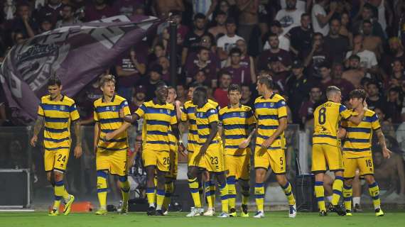 Serie B, il Parma fa un passetto e aggancia il terzo posto. Ma tanto amaro in bocca