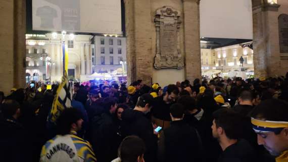 01/05/2024, una notte da ricordare: il racconto della festa in Aeroporto e in Piazza Garibaldi