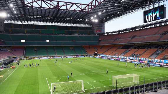 L'iniziativa dell'Inter per la sfida con il Parma: foto di tifosi sui LED a bordocampo