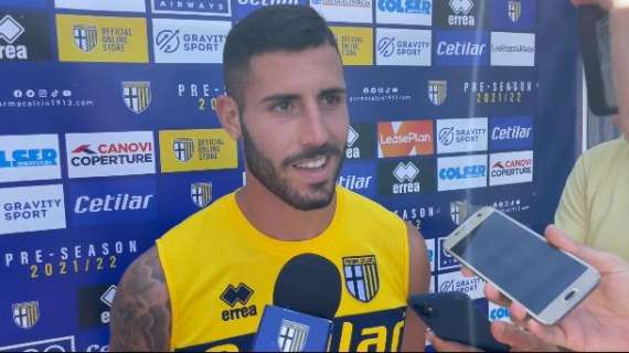 Tutino: "Trattativa lunga, ma il Napoli e il mio agente conoscevano la mia volontà: non potevo rifiutare Parma"