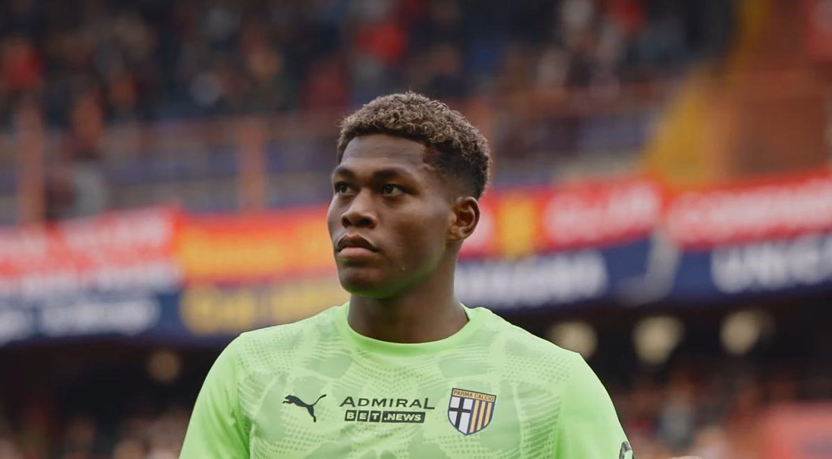 Guess who’s back? Suzuki di nuovo tra i pali sotto gli occhi di Cherubini con un pensiero al mercato