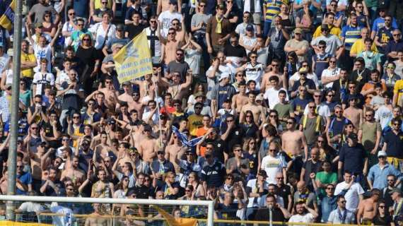 Magra consolazione per i tifosi crociati: il Tardini surclassa il Penzo di Venezia per media spettatori