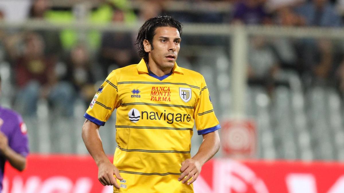 Genoa-Parma: tra i doppi ex c’è Floccari: 8 gol a Parma in un anno, 6 a Genova in due esperienze