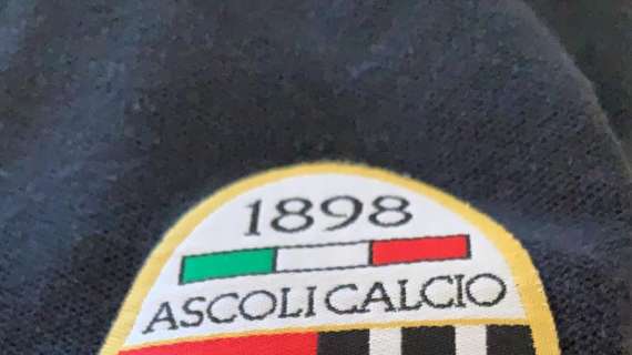 Ascoli, bianconeri col lutto al braccio in onore delle vittime dell'alluvione 