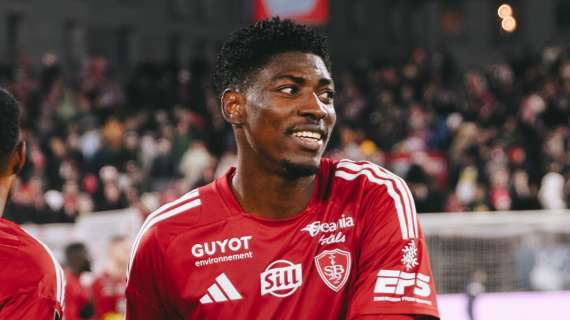 Chi è Abdoulaye Ndiaye: un difensore roccioso ma dal mancino educato. Ha anche esordito in Champions