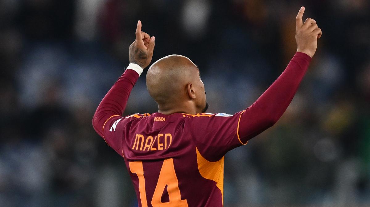 Serie A, Roma-Pisa 3-0. Malen trascina i giallorossi con una tripletta