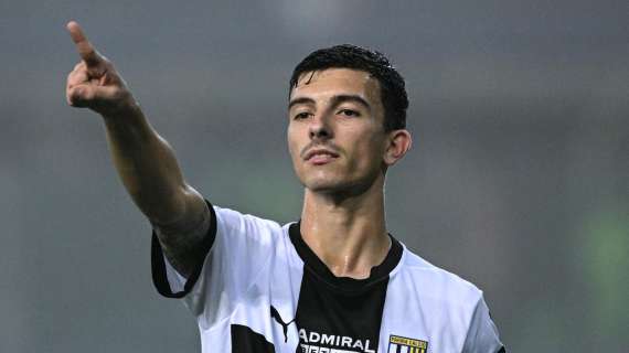 La prima di capitan Delprato: accolto dall’applauso dei tifosi, la sua duttilità può essere fondamentale