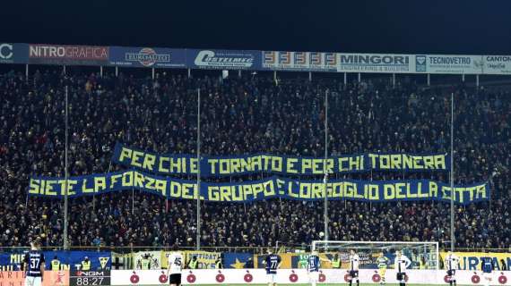 Al Tardini contro il Napoli i tifosi crociati hanno vinto, come sempre. Ora l'Empoli: di fronte Caputo e Ceravolo, obiettivi di mercato gialloblu diciotto mesi fa