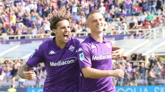 Serie A, doppietta dal dischetto di Gudmundsson. La Fiorentina batte in rimonta la Lazio