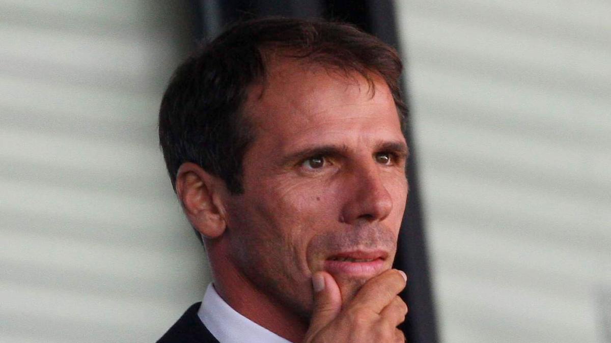 Grande riconoscimento per Gianfranco Zola: l'ex Parma è stato premiato con la stella d'oro Coni