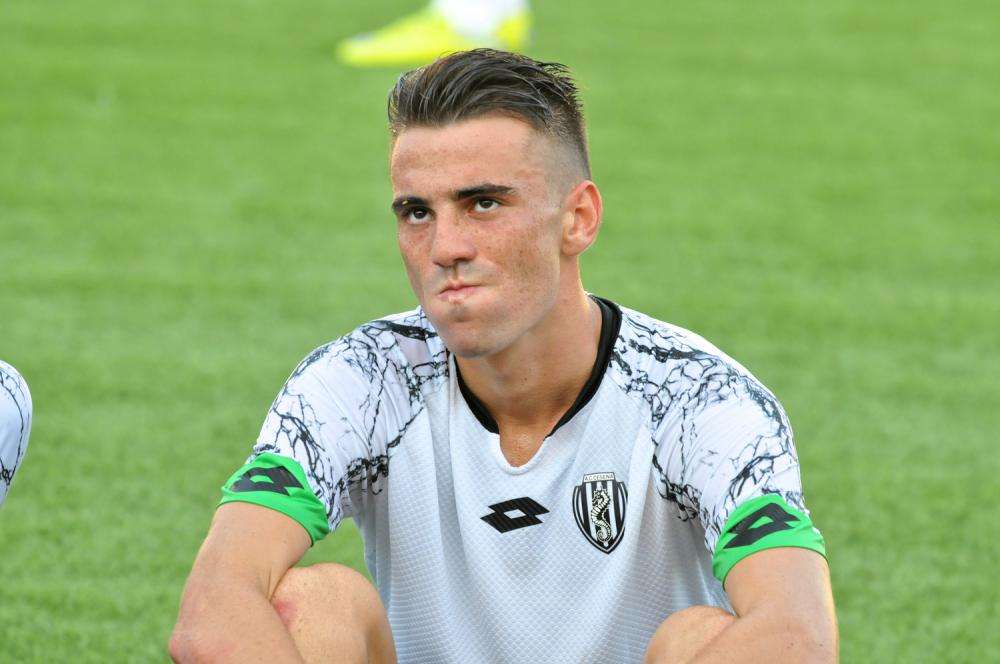 Sky - Scatto della SPAL per Moncini: estensi in pole