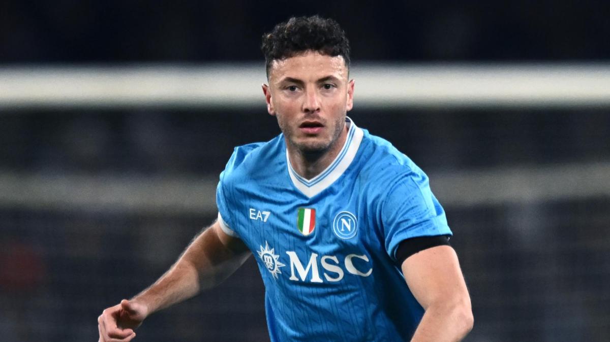 Napoli, Rrahmani costretto al cambio contro la Roma: il motivo