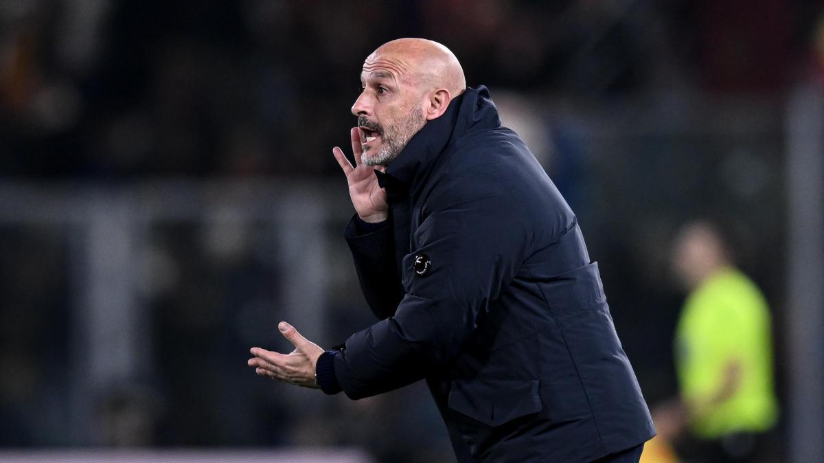 Bologna, Italiano: "Bernardeschi è un calciatore importante. E su Lucumì..."