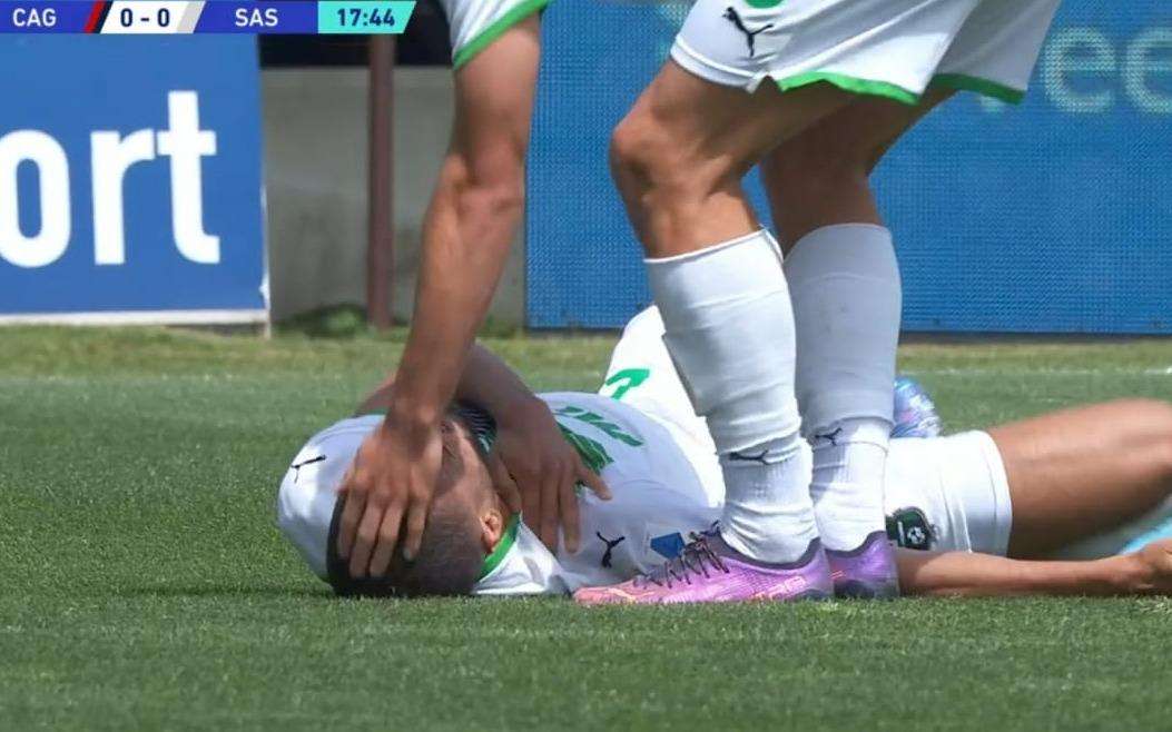 Sassuolo, emergenza sulla destra: infortunio per Toljan