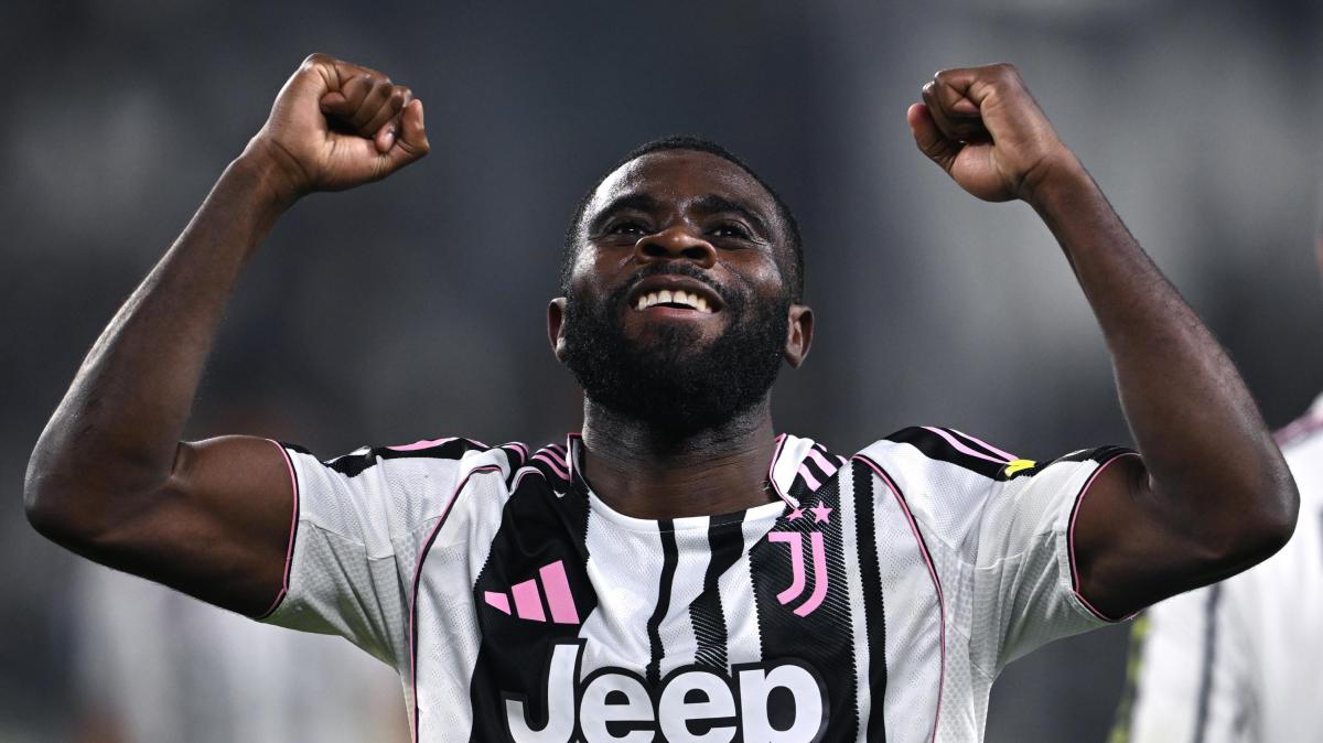 Juventus, Boga due gol nelle ultime due: può togliere il posto a David?