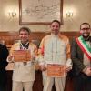 Il Comune di Marsciano ha premiato i due tedofori olimpici della città: Andrea e Marco