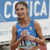Applausi dell'assessore comunale Pierluigi Vossi alla campionessa Margherita Castellani