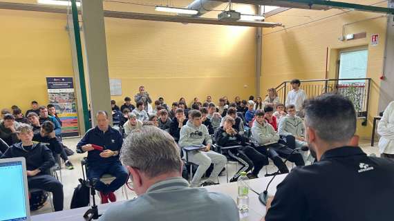 Gli atleti della Sir Perugia docenti per un giorno all'Itts "Volta" di Piscille