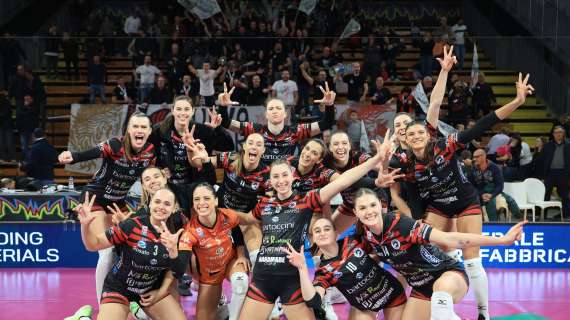 Stasera alle 20.30 la Bartoccini in campo a Firenze per l'A1 femminile a caccia di una nuova vittoria