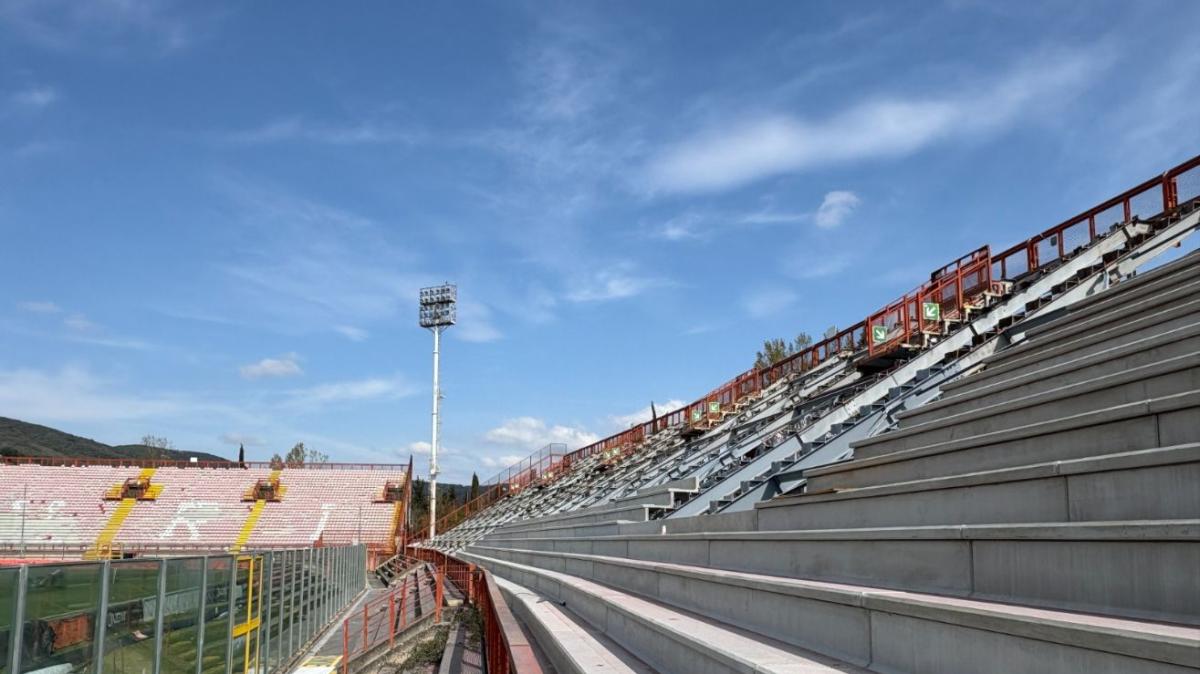 Deciso! Per la prossima stagione chiusa la Curva Nord dello Stadio Curi: il tifo organizzato del Perugia si trasferirà in gradinata